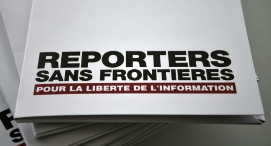 Journalistes et RSF demandent la libération de deux confrères détenus au Bénin