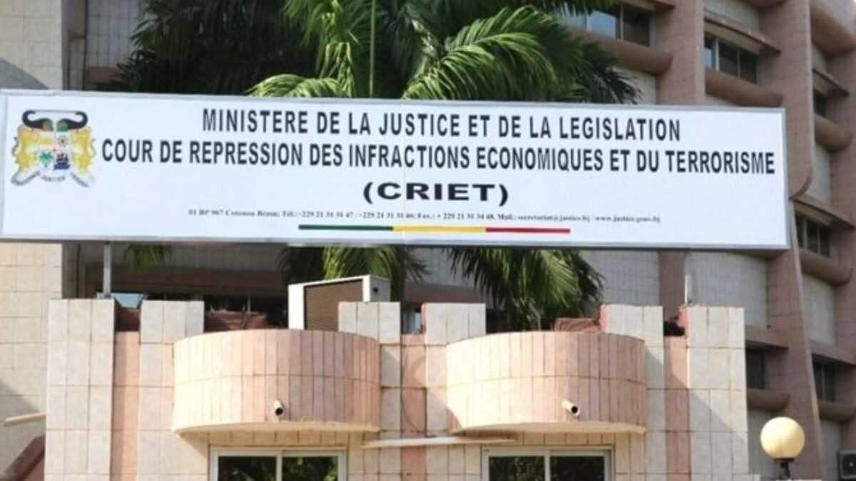 Un policier condamné pour corruption et trafic de drogue